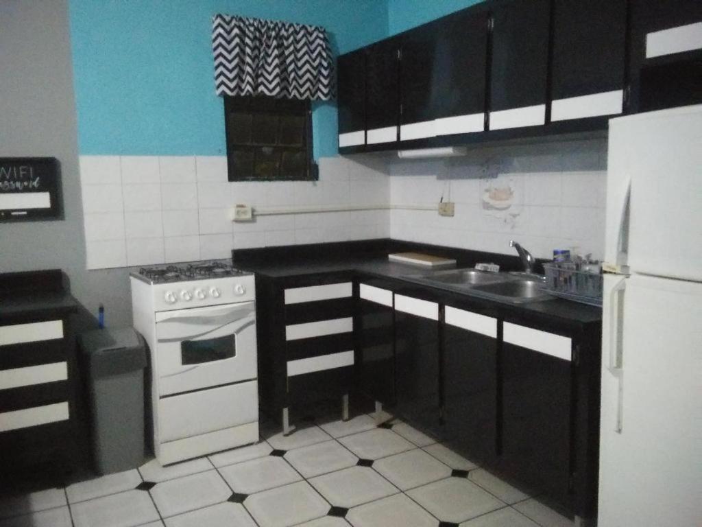 Labadie Apartment Aguadilla Bagian luar foto